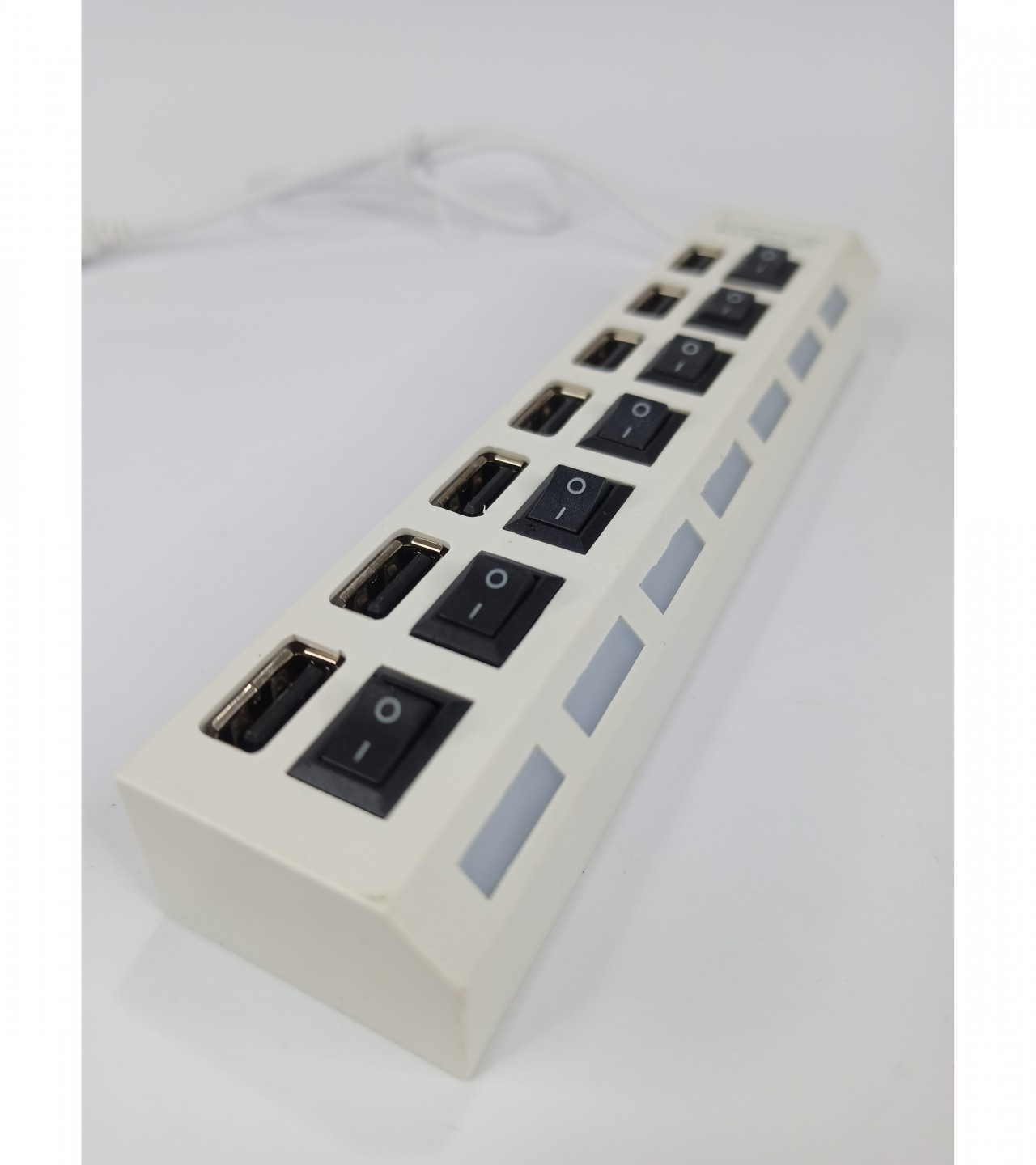 USB Hub 7 Port 2.0 With Switch and Lights